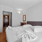 Minerva Hotel