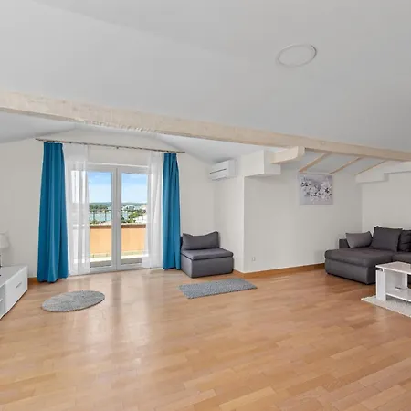 Minerva מדולין