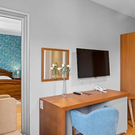 Ξενοδοχείο Minerva Μεντουλίν